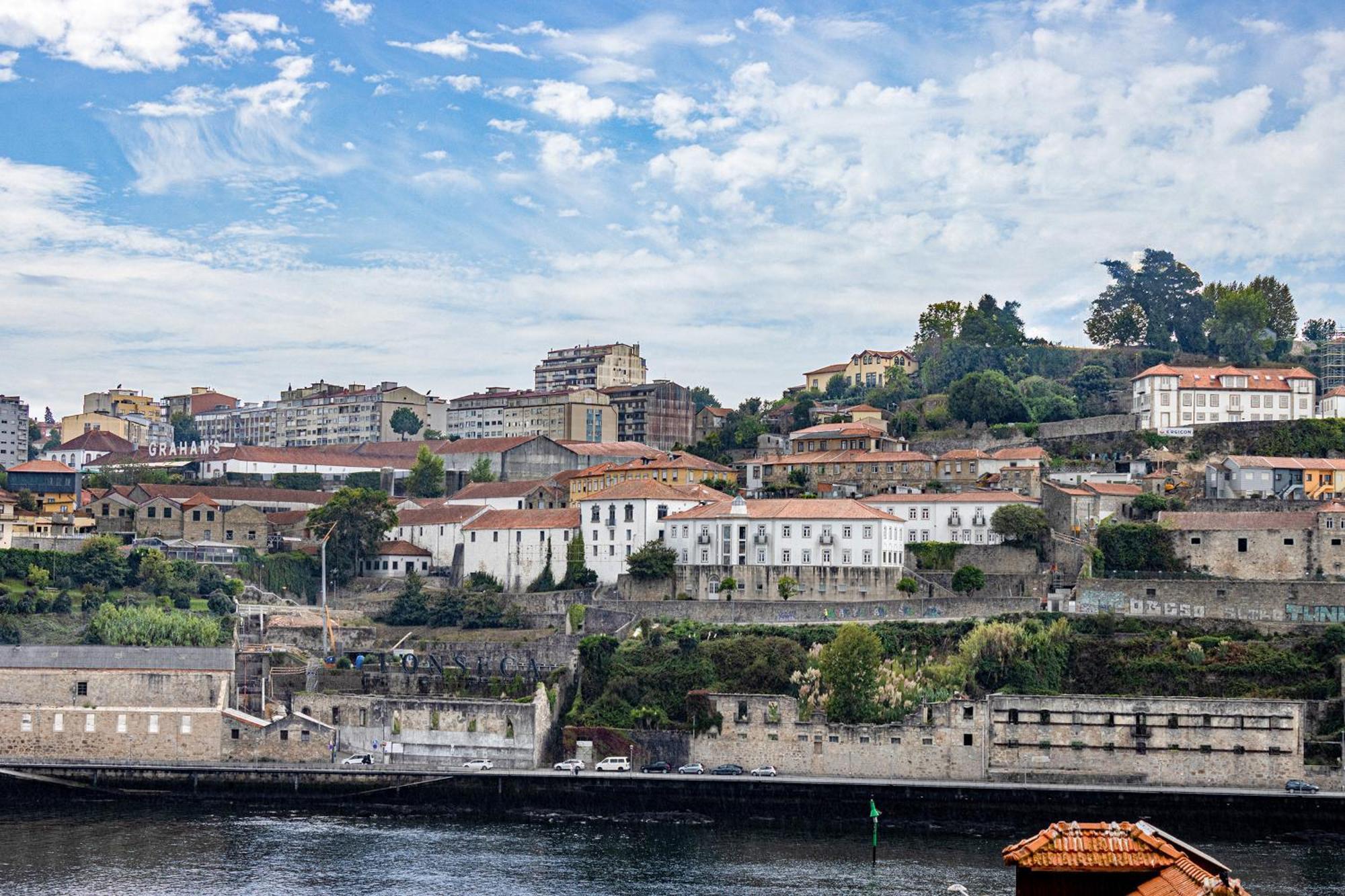 Porto Riverville Apartments Екстериор снимка
